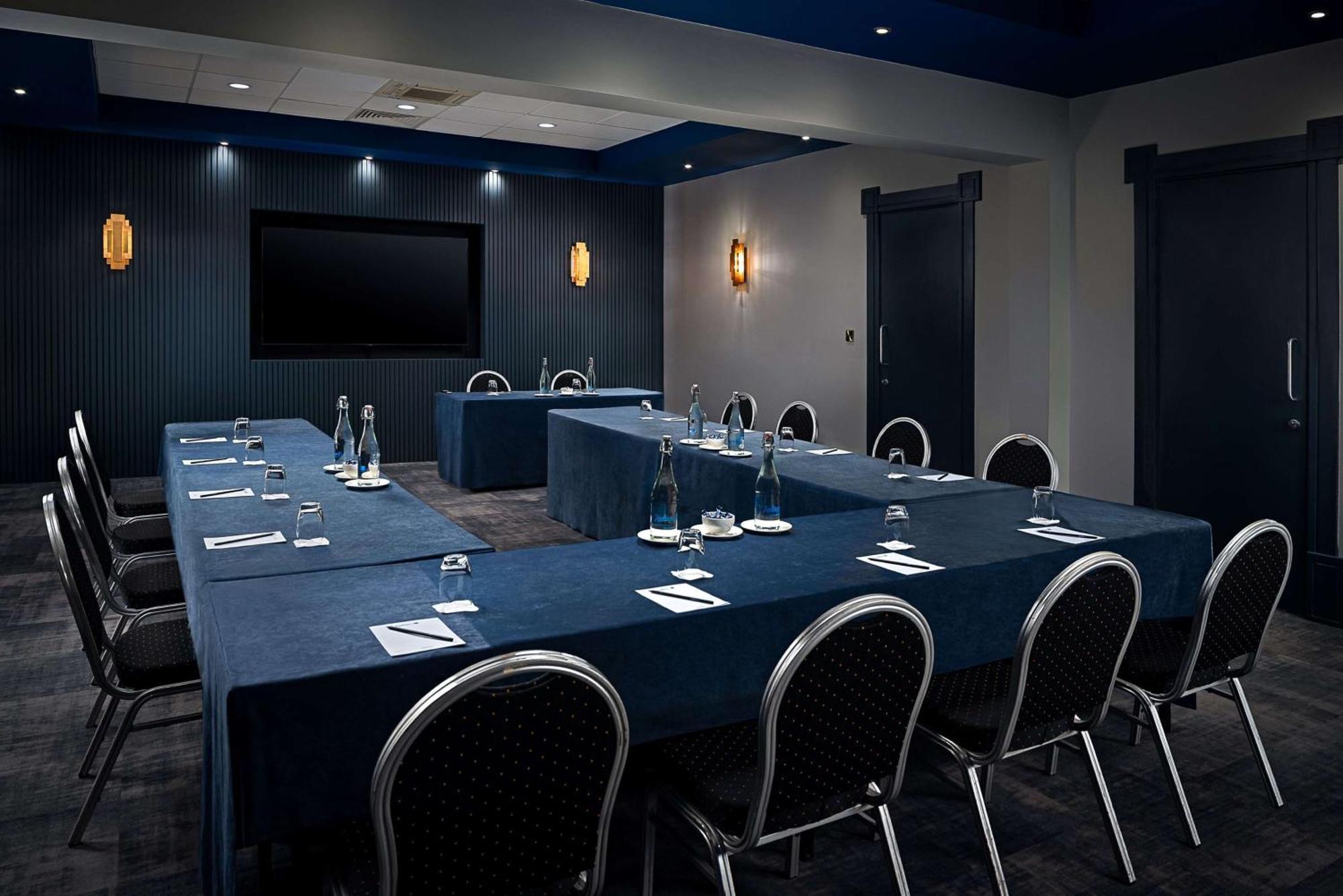 Hotel Radisson Blu And Spa, 4*